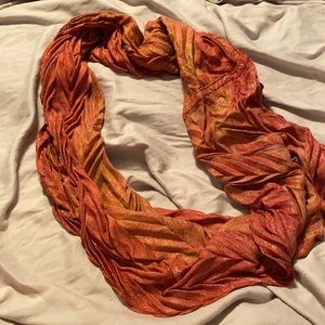 Infinity scarf
